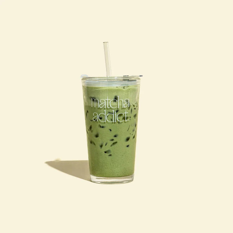 Gift Box Matcha & Rosas – Kit de Matcha, Chocolates y Flores